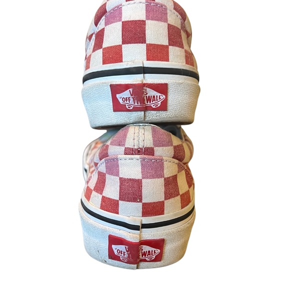 EUC Van’s Rainbow checkered slip on shoes - Picture 6 of 8